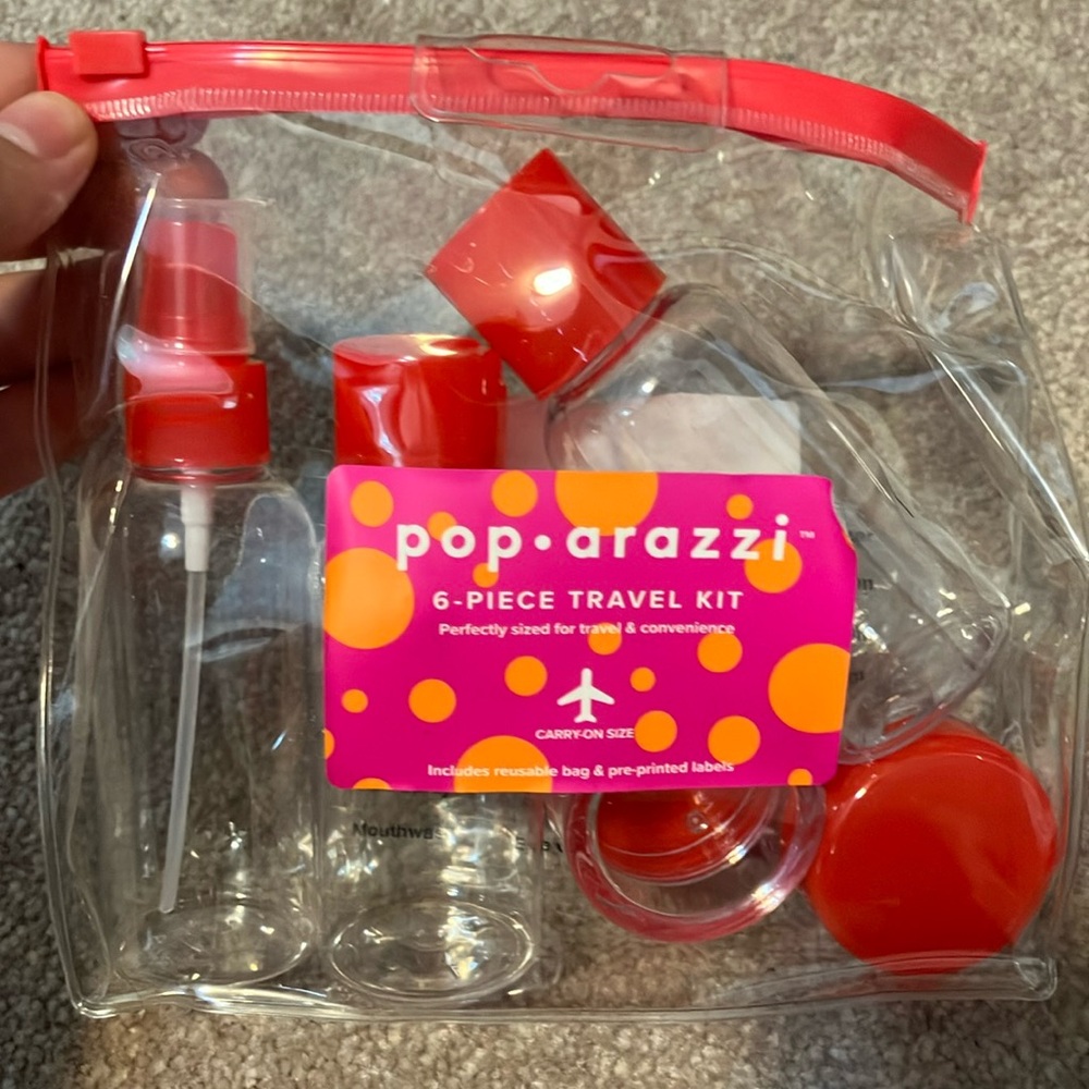 Pop-arazzi 6-Piece Travel Kit with Red Accents